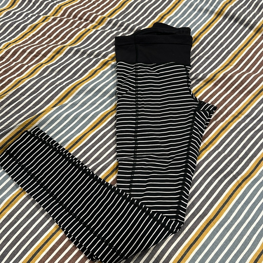 Speed Up lululemon leggings 6